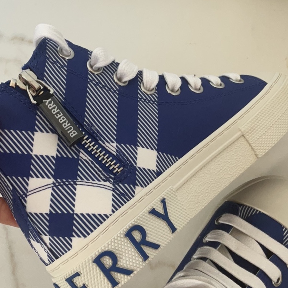 Burberry Blue and White Checkered High-Tops - Picture 6 of 8